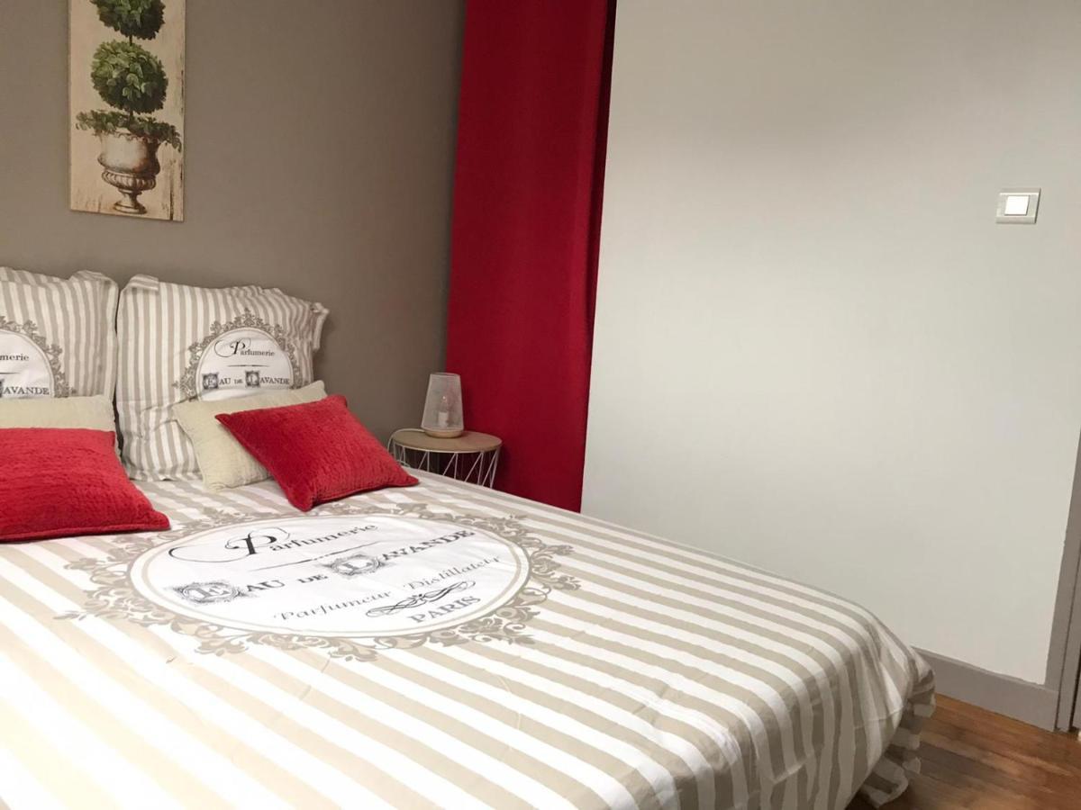 Logement A Brive, Proche Centre-Ville Et Gare, Avec Climatisation - Internet Fibre - Stationnements Gratuit Exterior foto